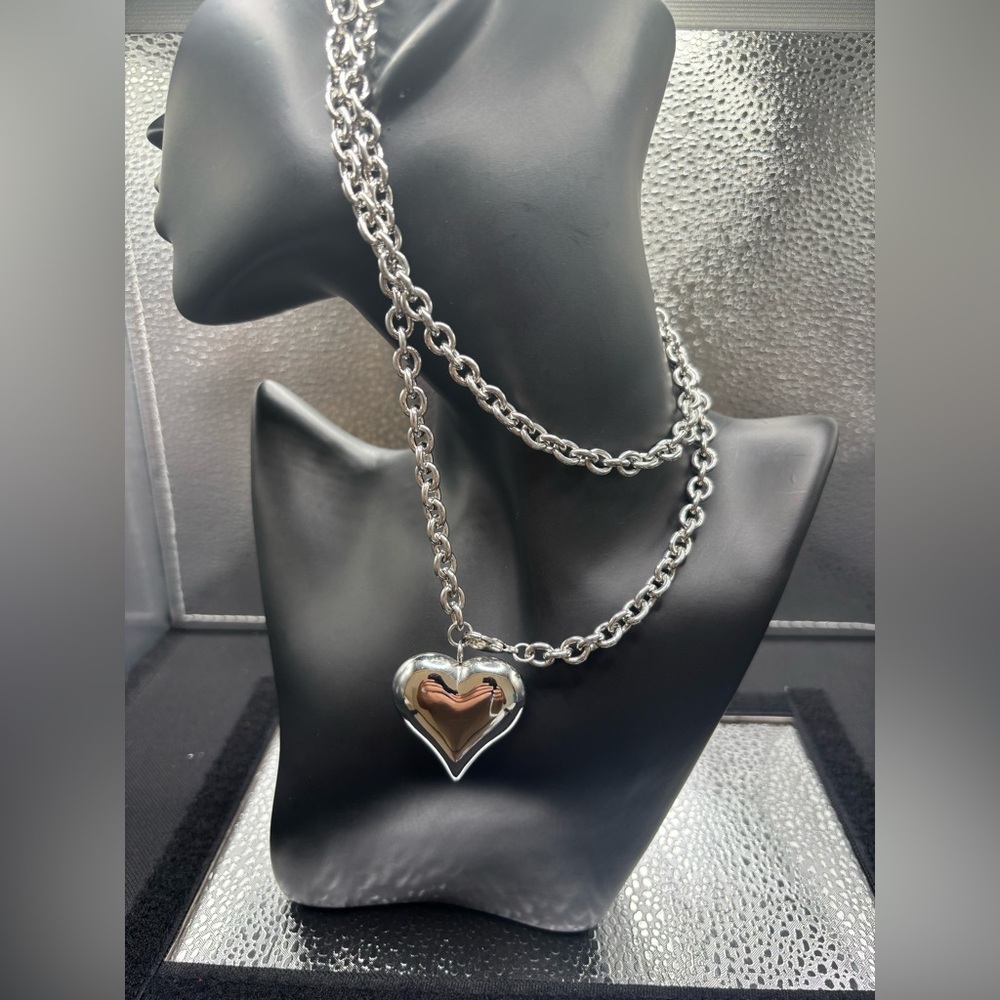 Silver Heart Pendant Necklace